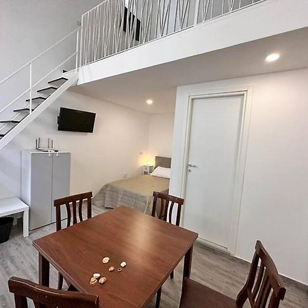 Holiday House Shantu Catania-Fontanarossai nemzetközi repülőtér Kültér fotó