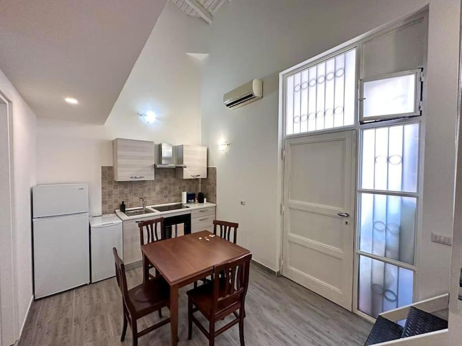 Holiday House Shantu Catania-Fontanarossai nemzetközi repülőtér Kültér fotó